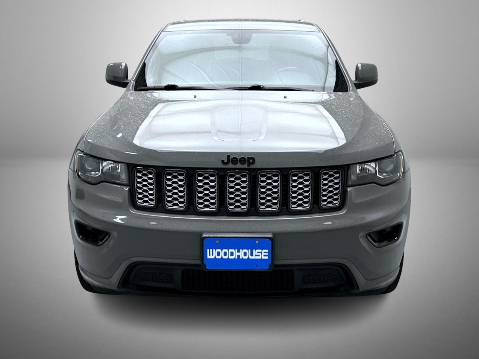 Used 2021 Gray Jeep Laredo X image 2