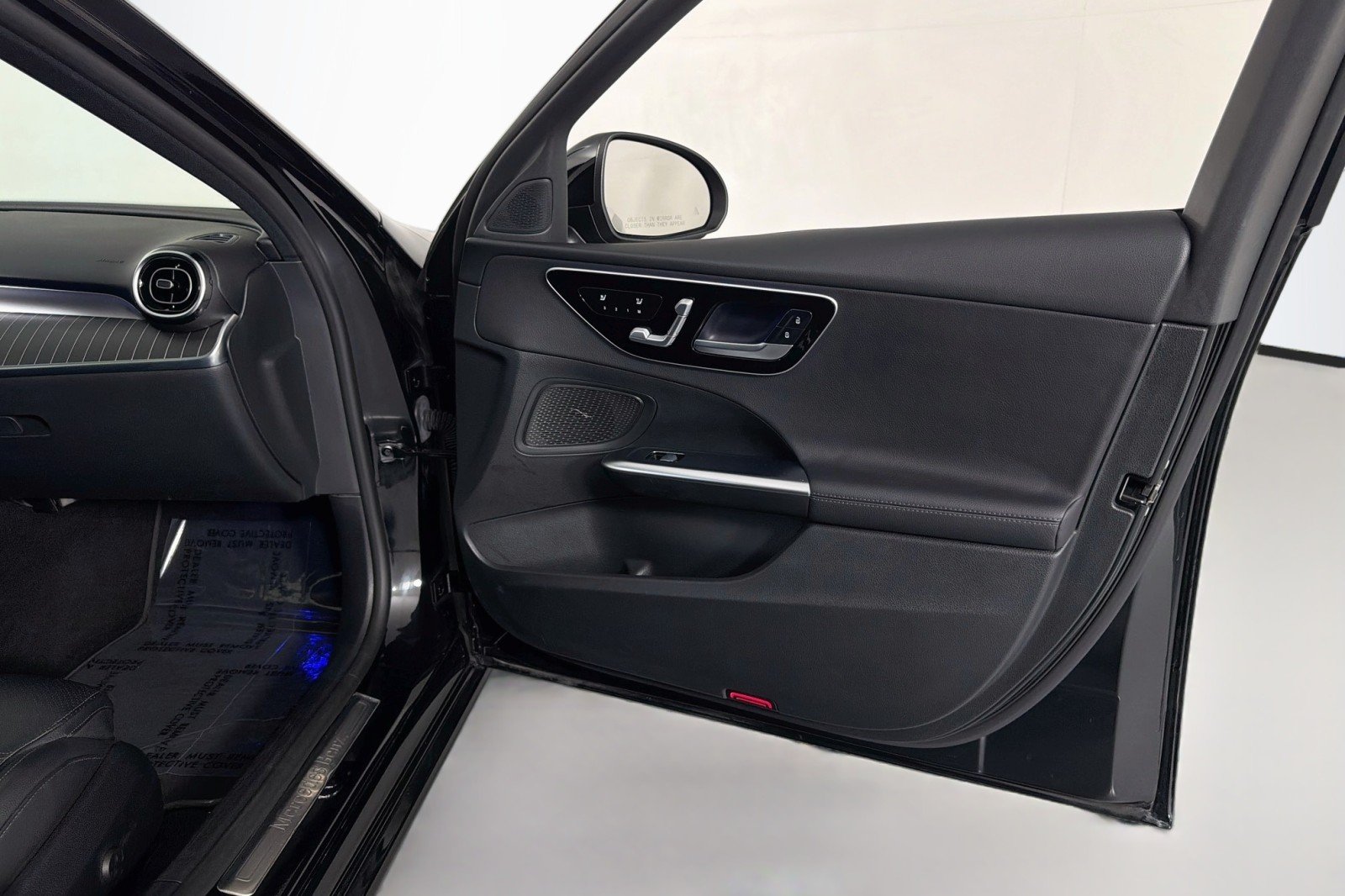 Used 2022 Black Mercedes-Benz C 300 image 24