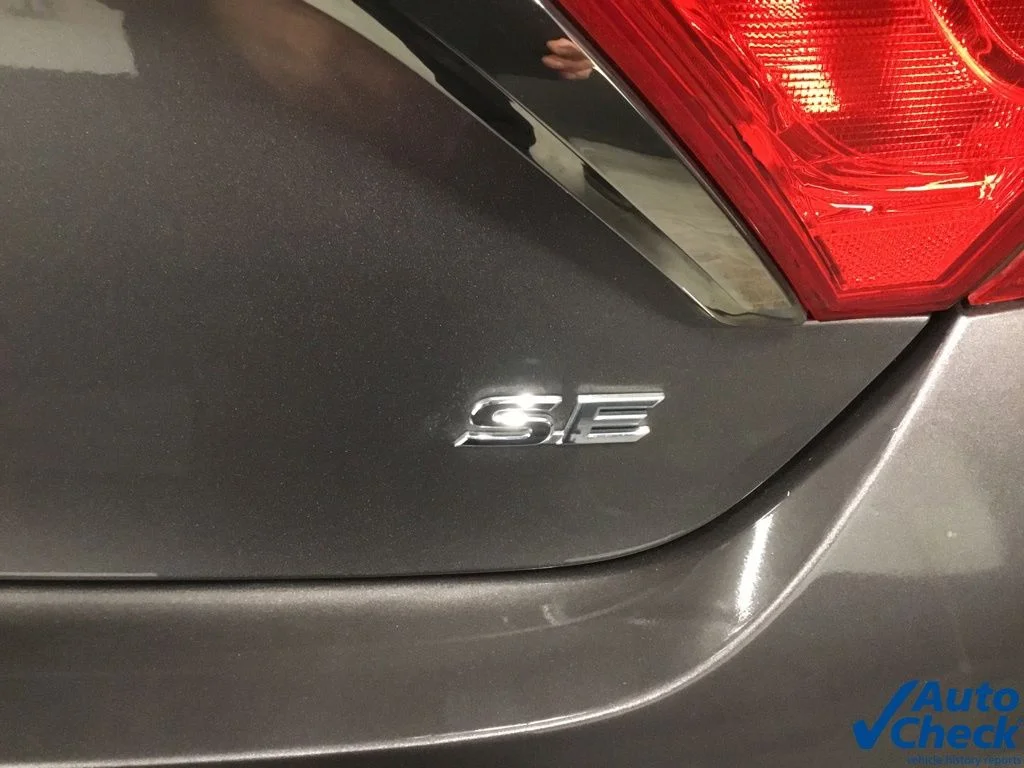 Used 2017 Gray Toyota SE image 15