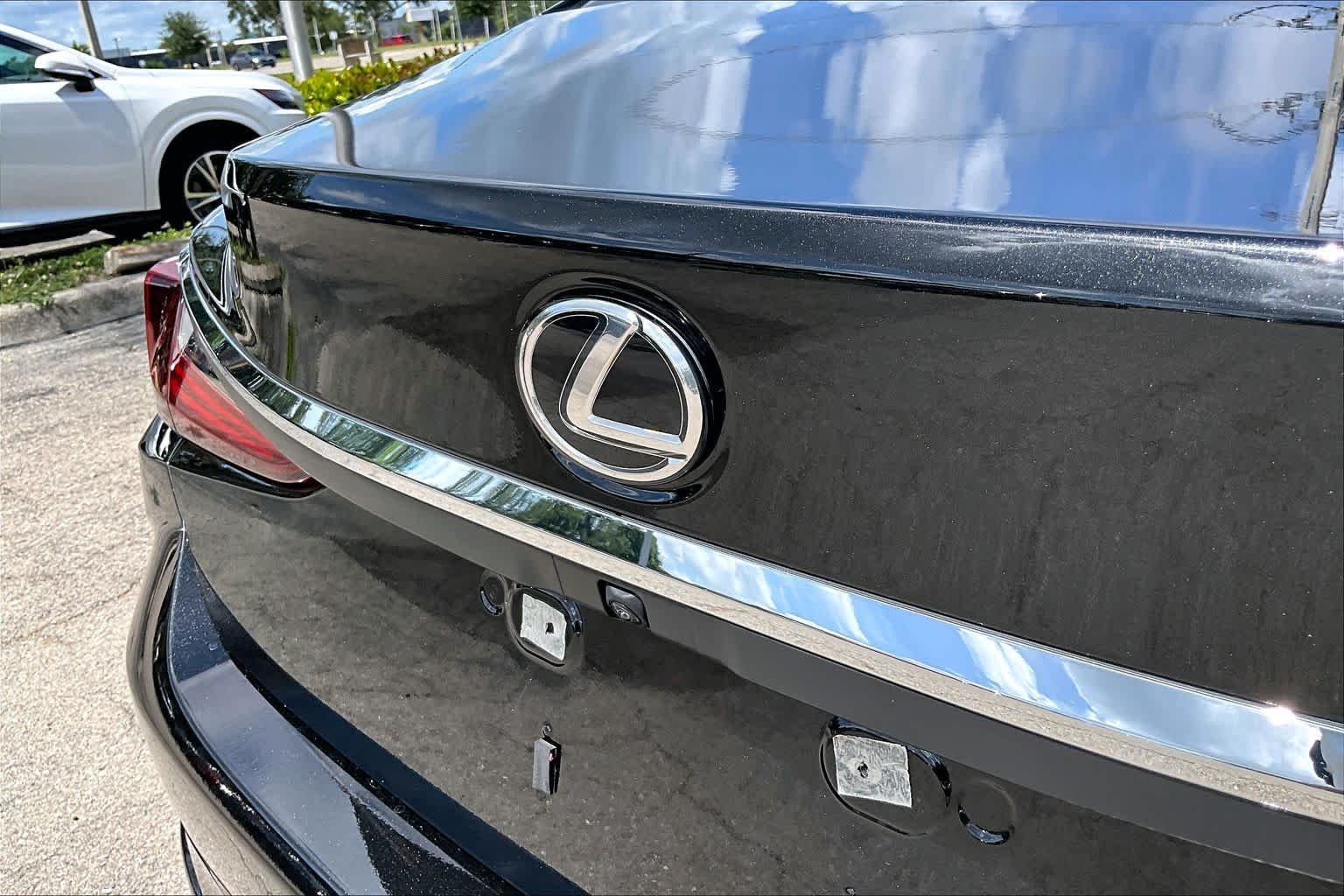 Used 2025 Caviar Lexus  image 31
