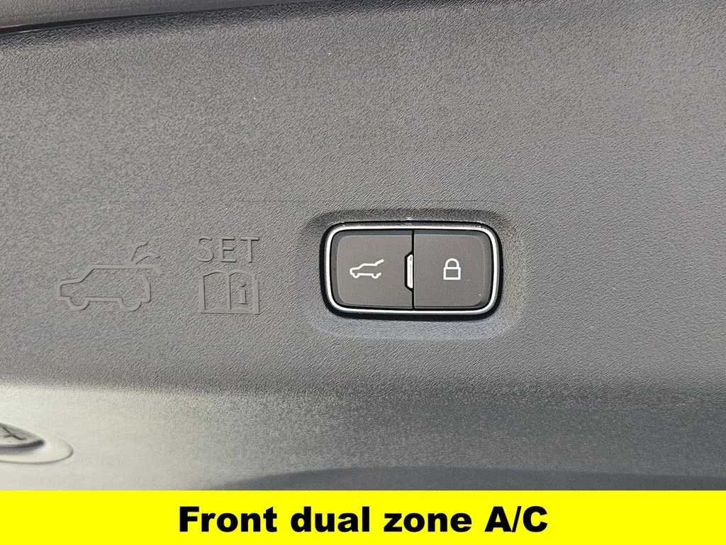 New 2026 Agate Black Metallic Ford Platinum® image 11