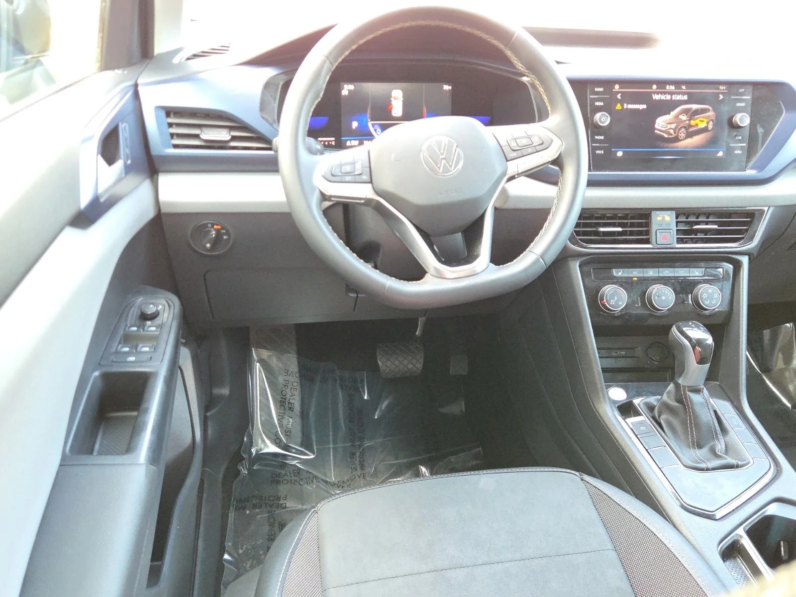 Used 2023 Black Volkswagen 1.5T SE image 19