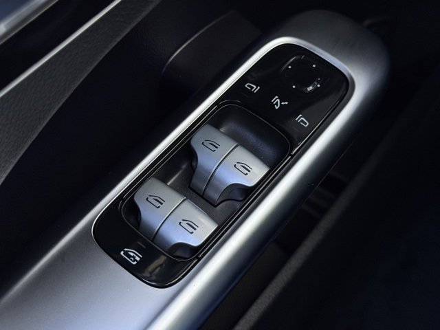 2025 Mercedes-Benz C-Class Sedan C 300 - Photo 44