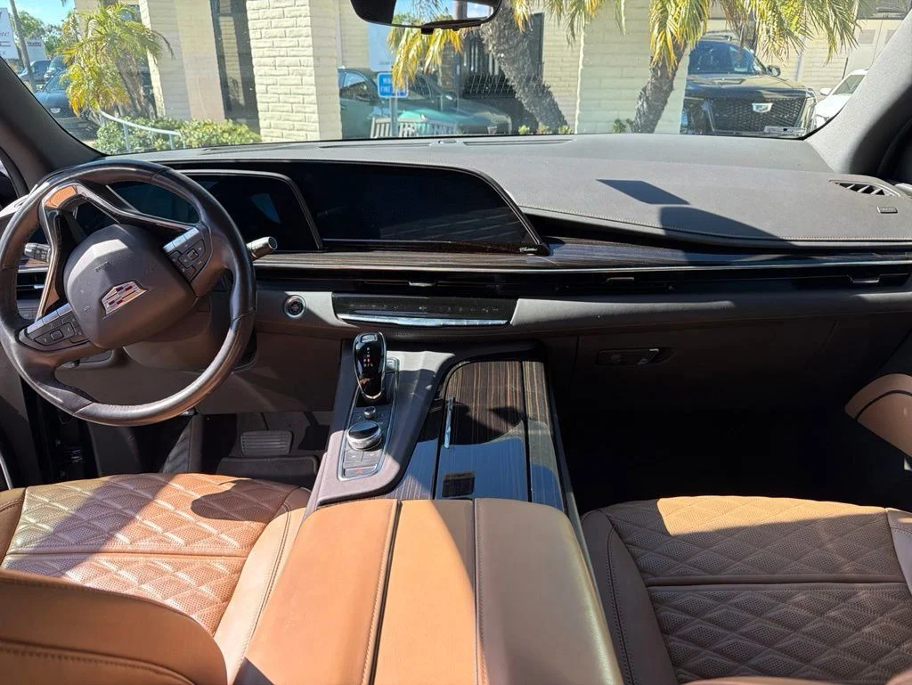 Used 2021 Black Cadillac Sport image 11