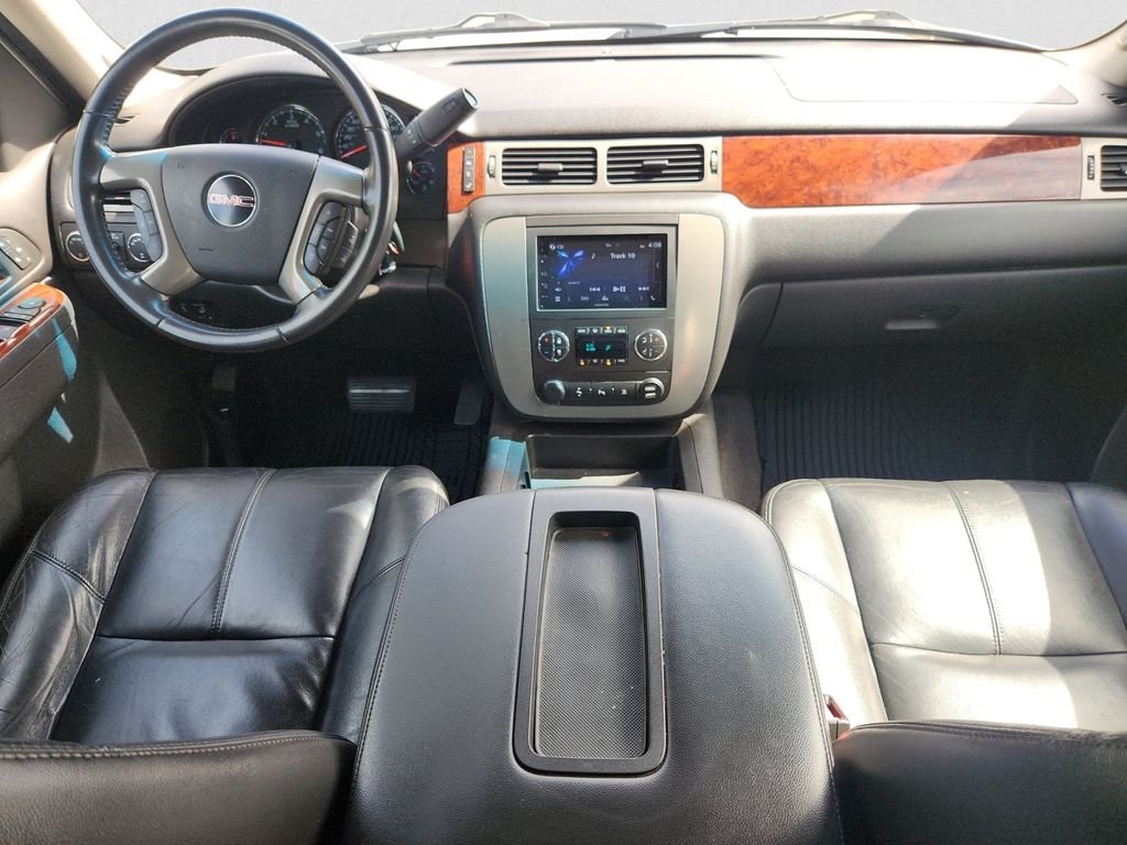 Used 2011 White GMC SLT image 10