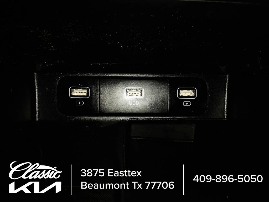 Used 2021 Blue Kia S image 25