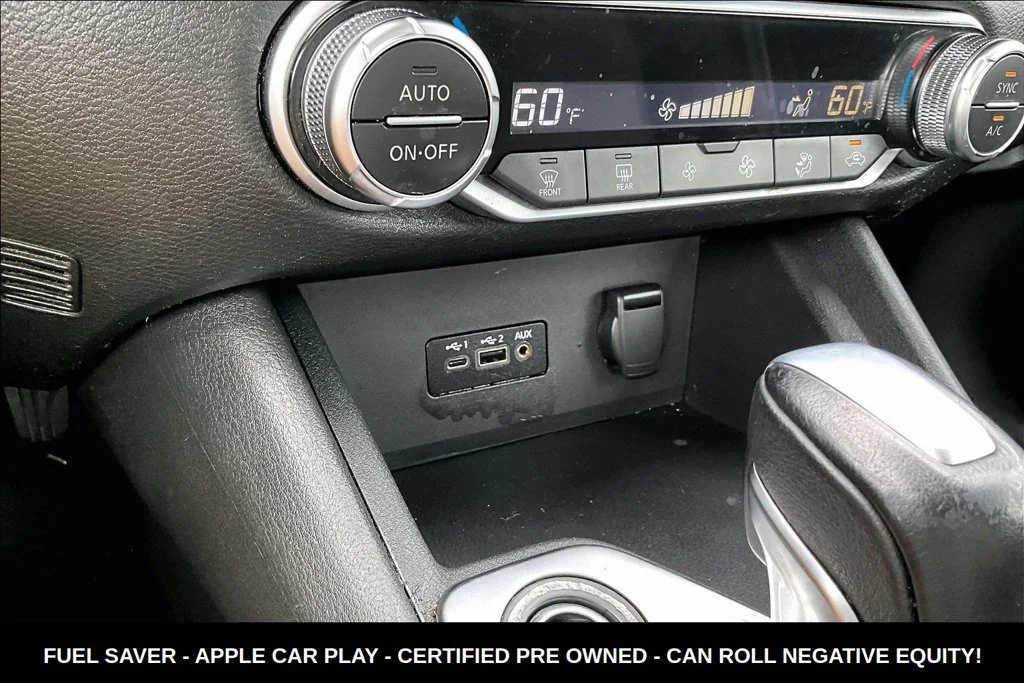 Used 2023 Red Nissan SR image 16