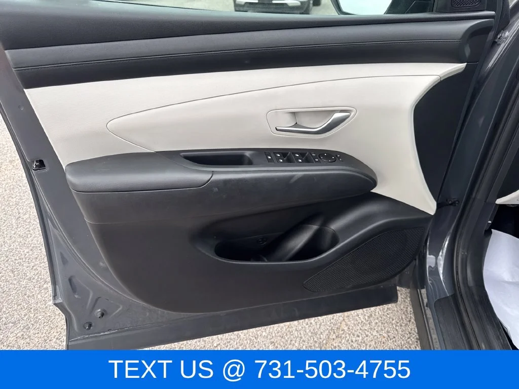 Used 2025 Gray Hyundai SEL image 11