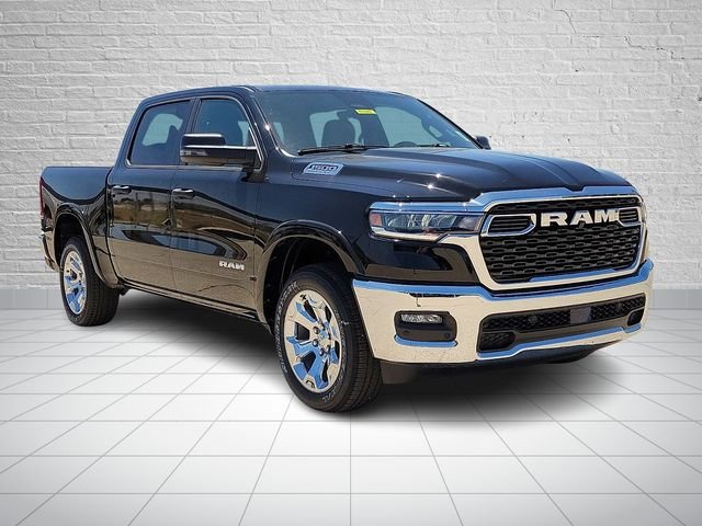 New 2026 Diamond Black Crystal Pearl-Coat Exterior Paint RAM Big Horn/Lone Star image 6