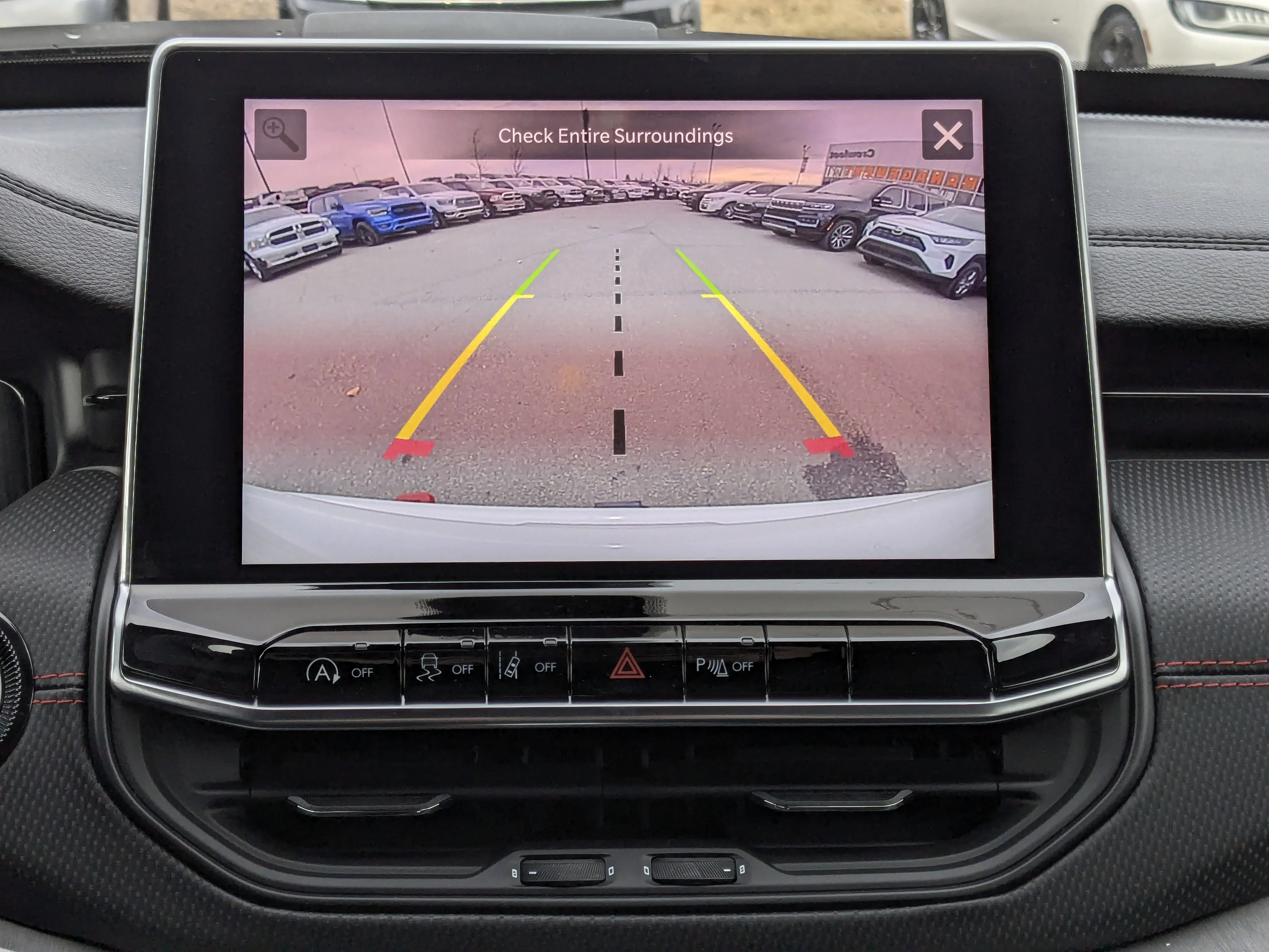 New 2026 White Jeep Trailhawk - Sun Sound & Nav Group - Pano Roof - Alpine Speakers image 21