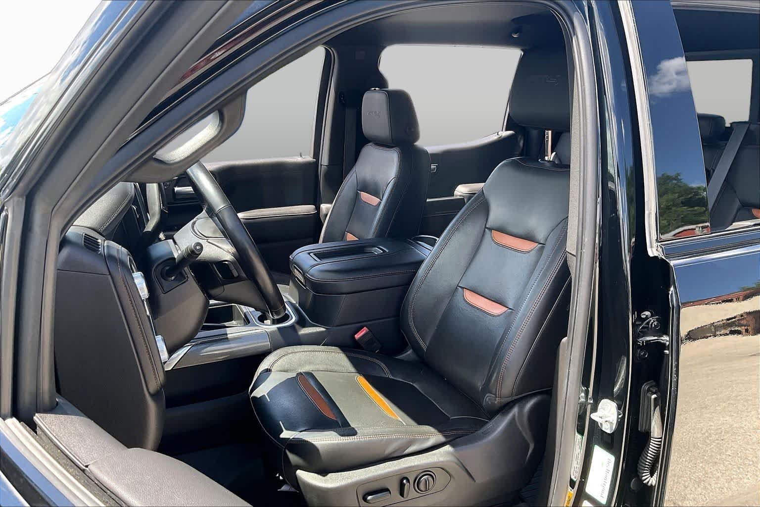 Used 2020 ONYX BLACK GMC AT4 image 6