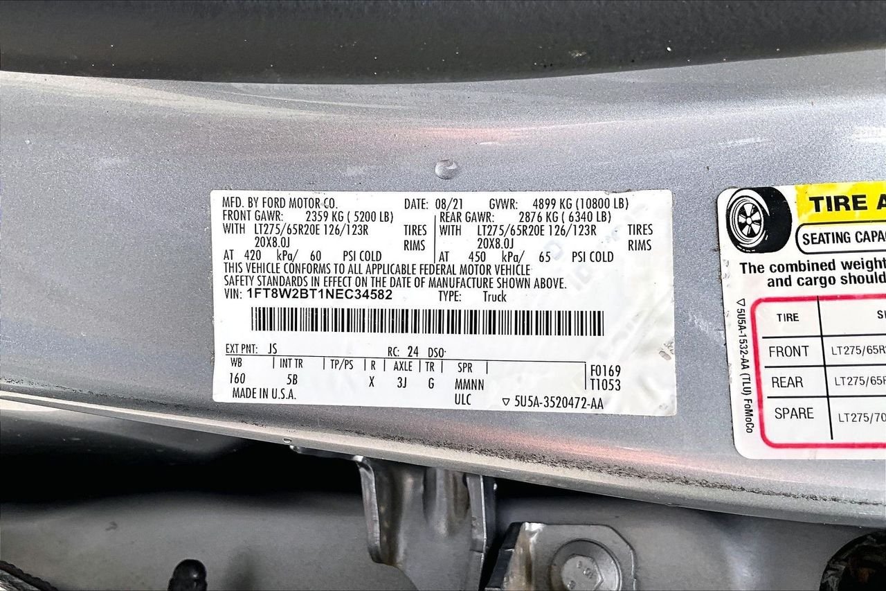 Used 2022 Silver Ford Lariat image 14