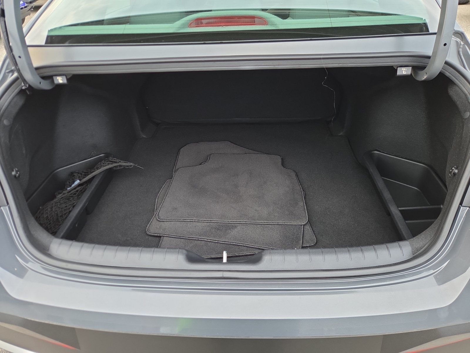 2026 Hyundai Elantra SEL Sport - Photo 17