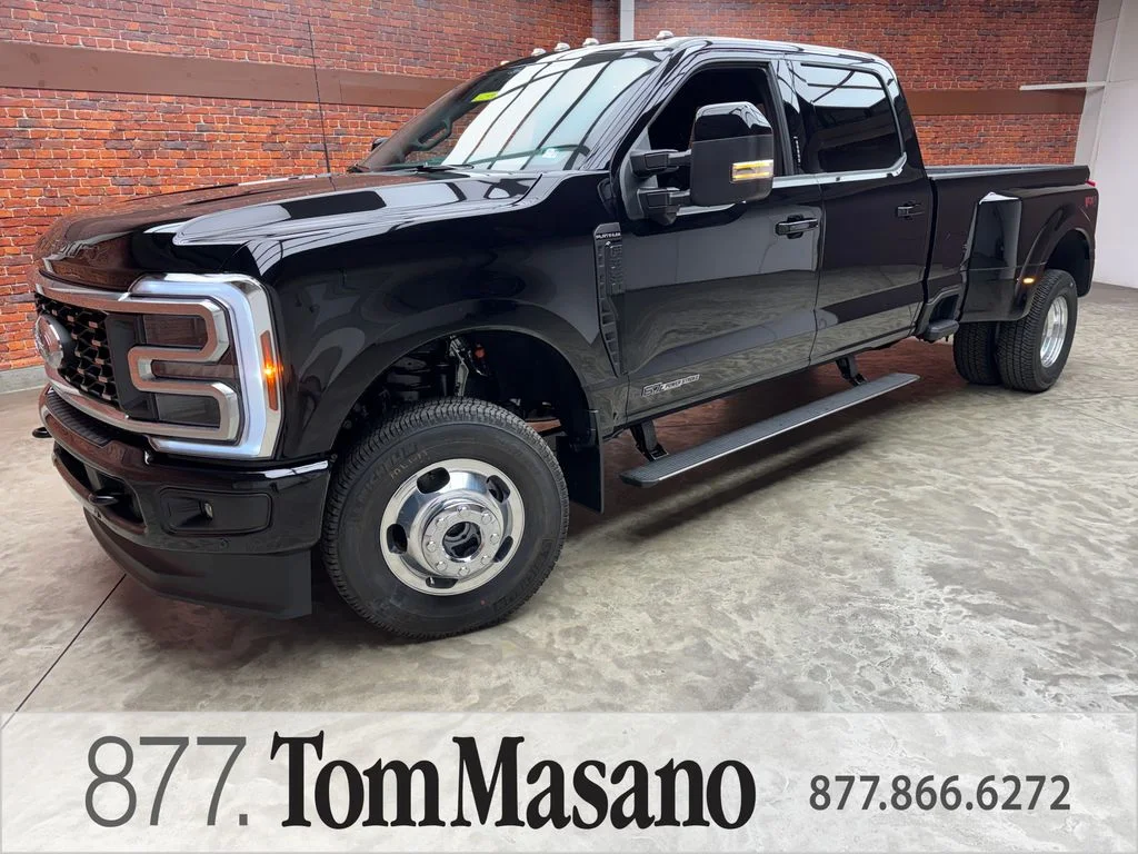 2026 Ford F-350 Platinum 4x4 Crew Cab 8' Box DRW's photo