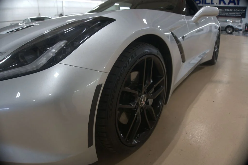 Used 2014 Blade Silver Metallic Chevrolet Stingray image 13