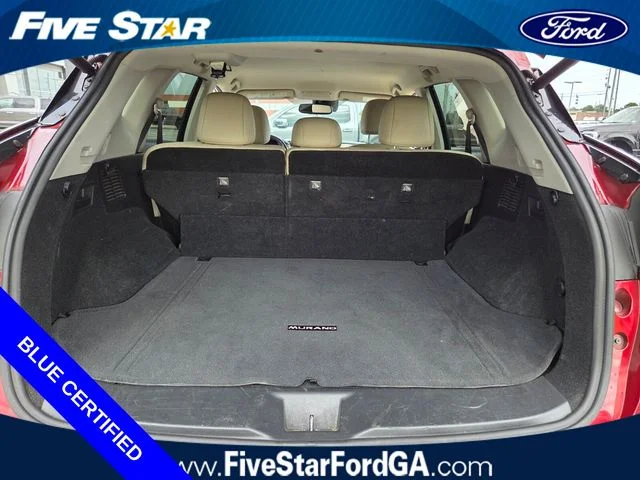 Used 2021 Red Nissan SL image 12