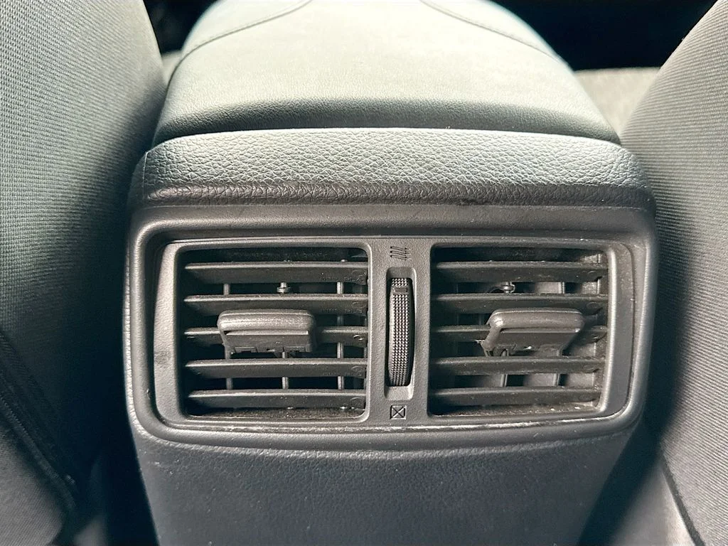 Used 2018 Gray Nissan SV image 29