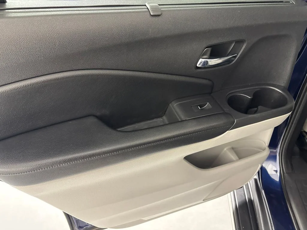 Used 2019 Blue Honda Touring image 28