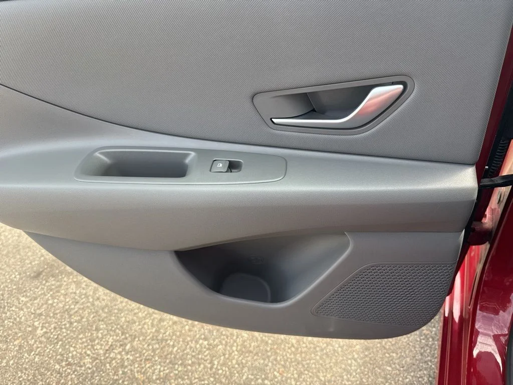 Used 2024 Ultimate Red Hyundai SEL image 46