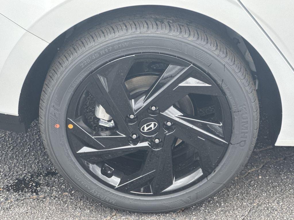 New 2026 White Hyundai SEL Sport image 17