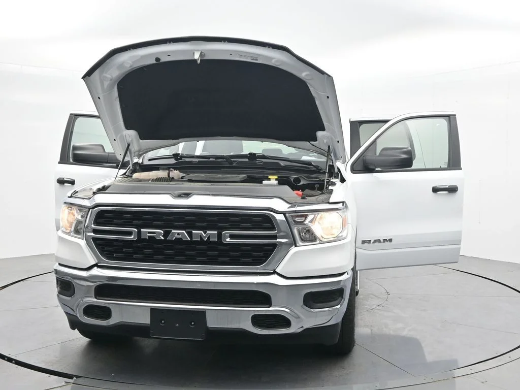 Used 2023 White Ram Big Horn/Lone Star image 40