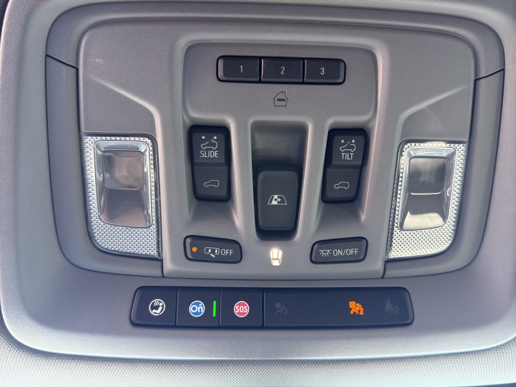 Used 2021 Onyx Black GMC Denali image 30