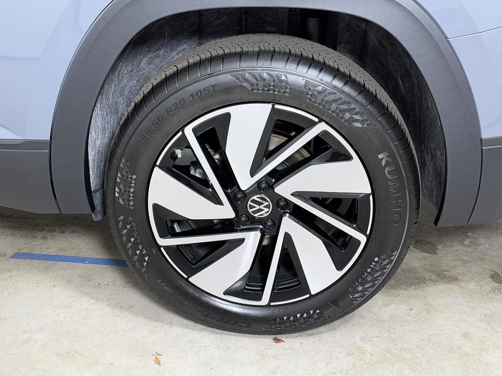 New 2026 Pure Gray Volkswagen 2.0T SE w/Technology image 21