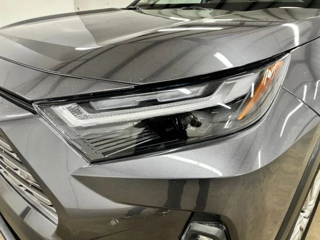 Used 2025 Gray Toyota Limited image 9