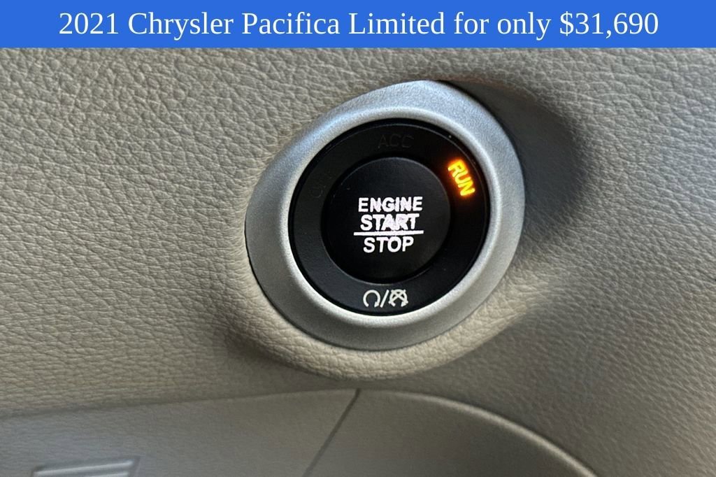 Used 2021 White Chrysler Limited image 28