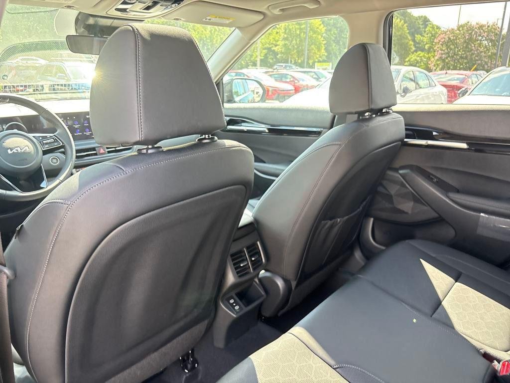 2026 Kia Seltos EX - Photo 27