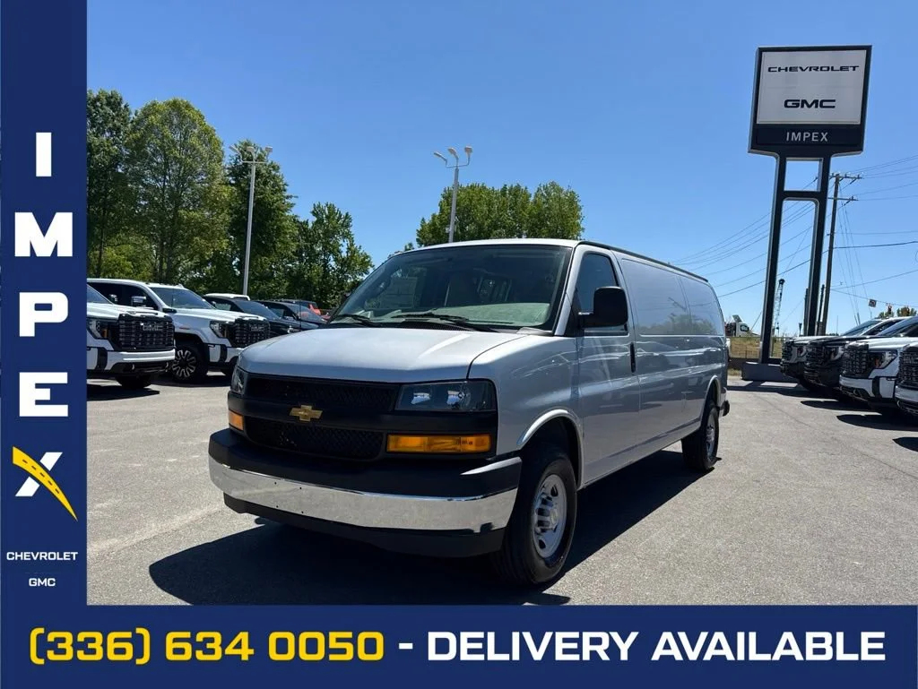 Silver Ice Metallic 2026 Chevrolet Express Cargo 3500 RWD Van Rear-Wheel Drive