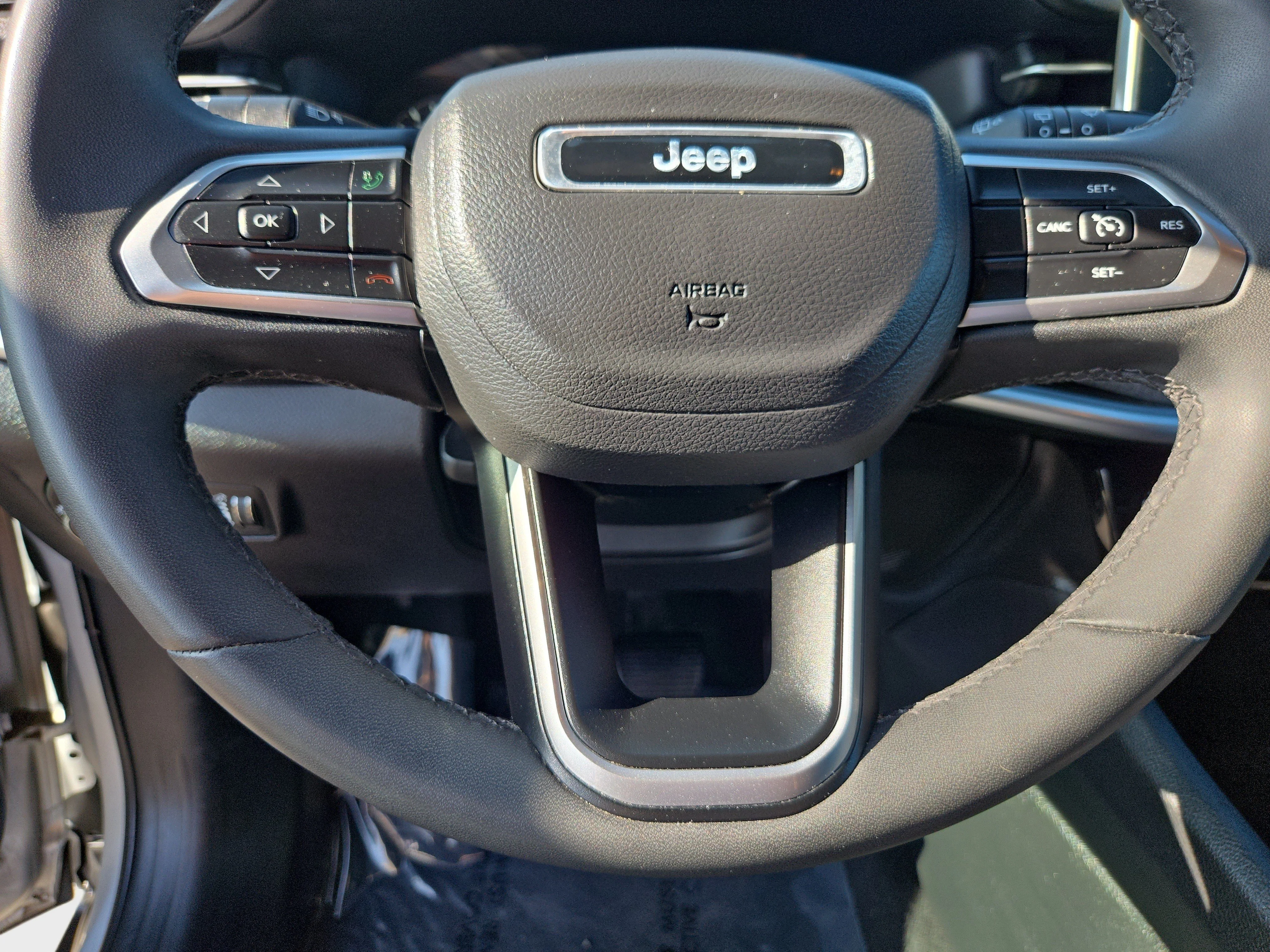 Certified Used 2024 Silver Jeep Latitude image 22