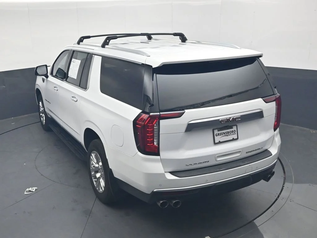 Used 2021 White GMC Denali image 33