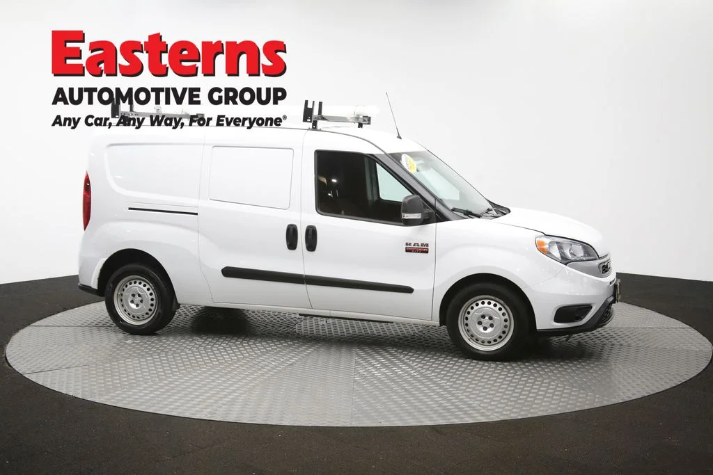 Used 2022 White Ram Base image 46