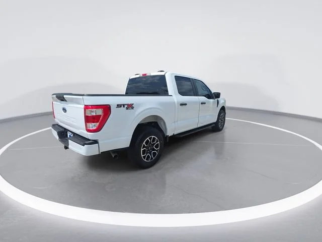 Used 2023 White Ford XL image 8