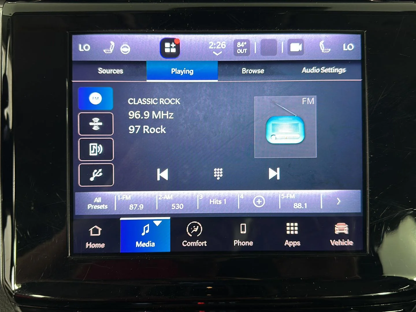 Used 2022 Baltic Gray Metallic Clearcoat Jeep Limited image 32