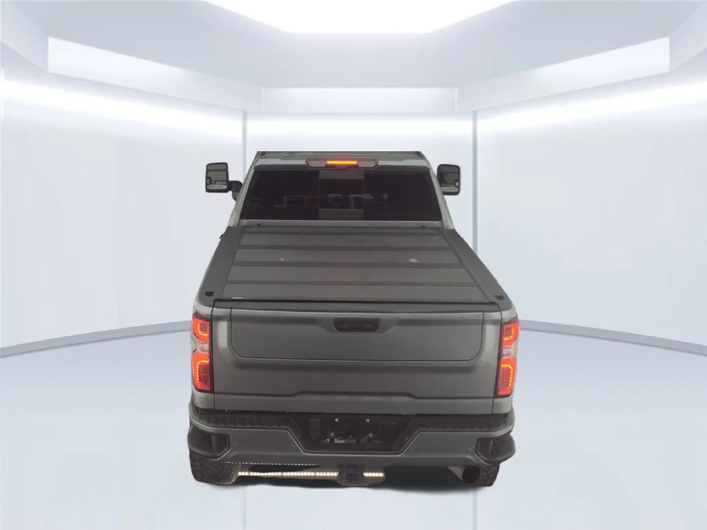 Used 2024 Gray Chevrolet High Country image 7