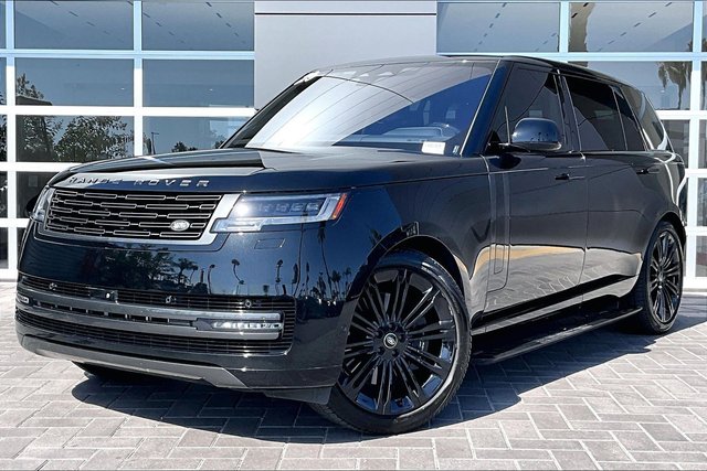 2023 Land Rover Range Rover SE