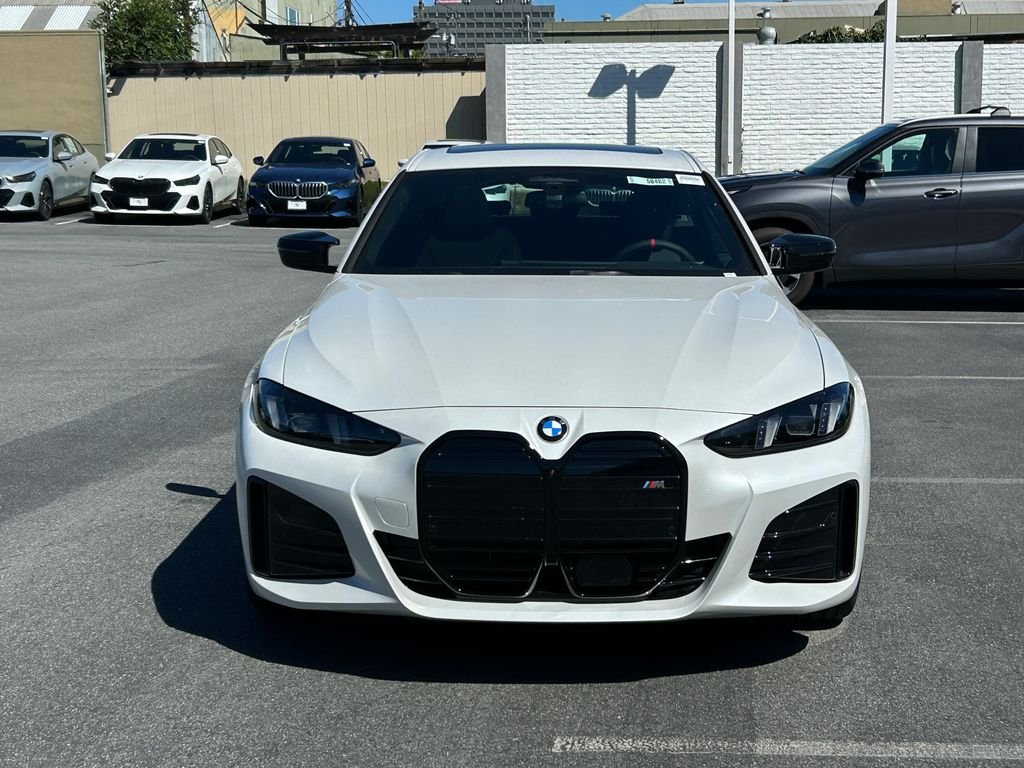 New 2026 White Metallic BMW M60 image 8