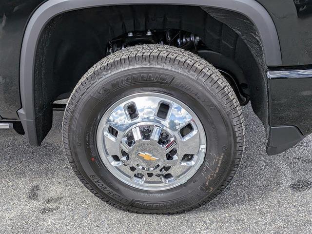 New 2026 Black Chevrolet High Country DRW image 10