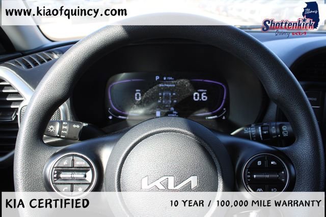 Used 2024 White_pearl Kia LX image 21