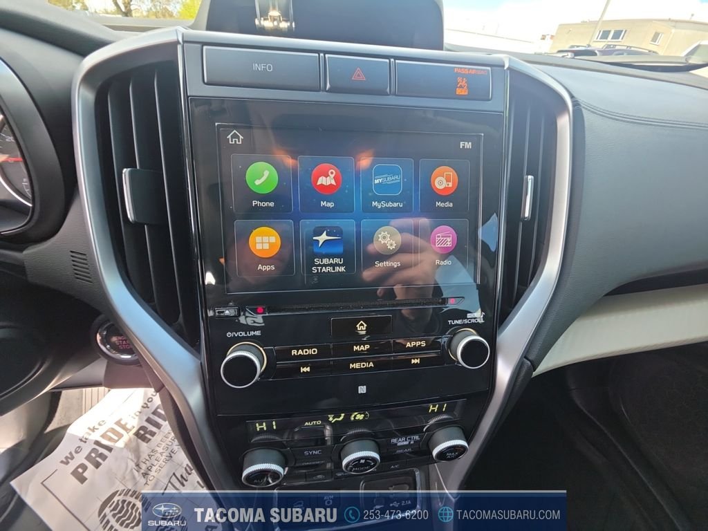 Used 2020 Black Subaru Premium image 21