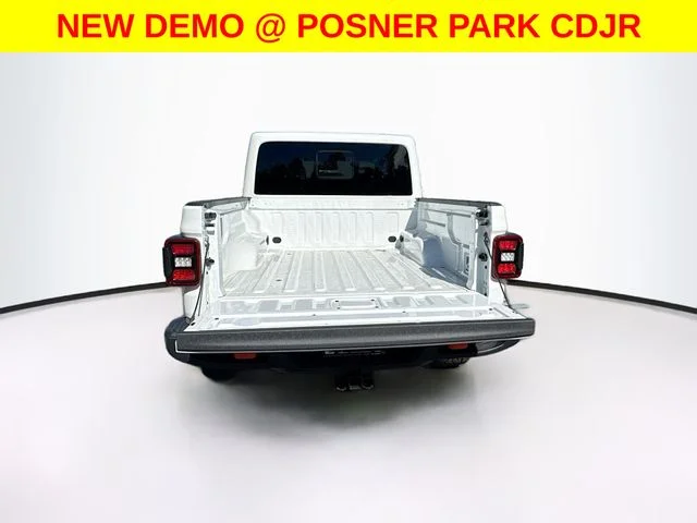 New 2026 Bright White Clearcoat Jeep Mojave image 26