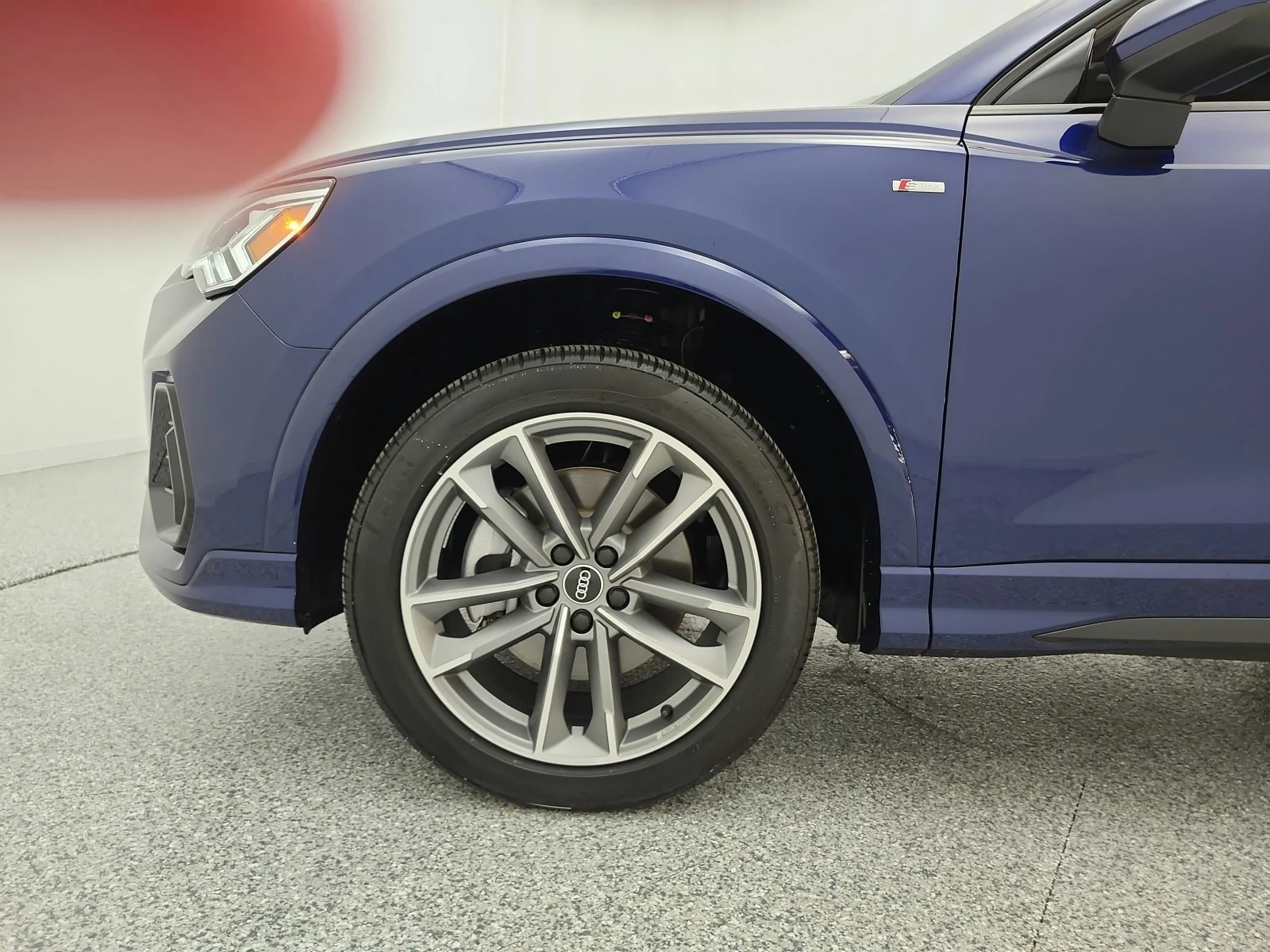 Used 2025 Navarra Blue Metallic Audi S line Premium image 22
