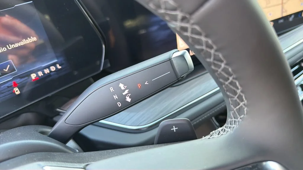 New 2026 Summit White Chevrolet LT image 31