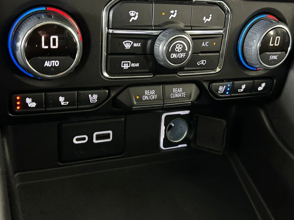 Used 2022 Summit White Chevrolet Premier image 29