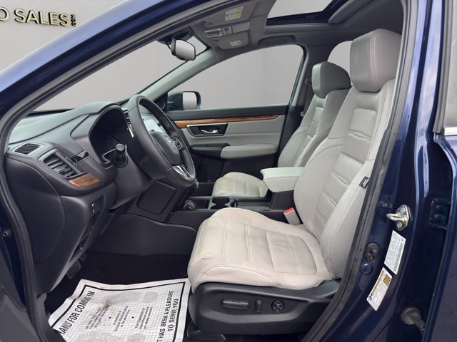 Used 2017 Blue Honda Touring image 9