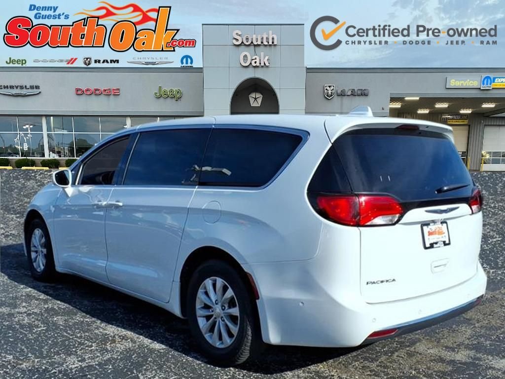 Certified Used 2019 White Chrysler Touring Plus image 4