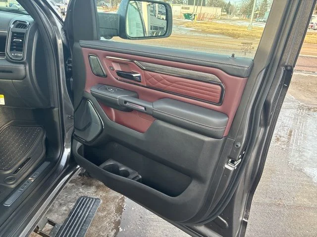 New 2026 Granite Crystal Metallic Clearcoat RAM Limited image 28
