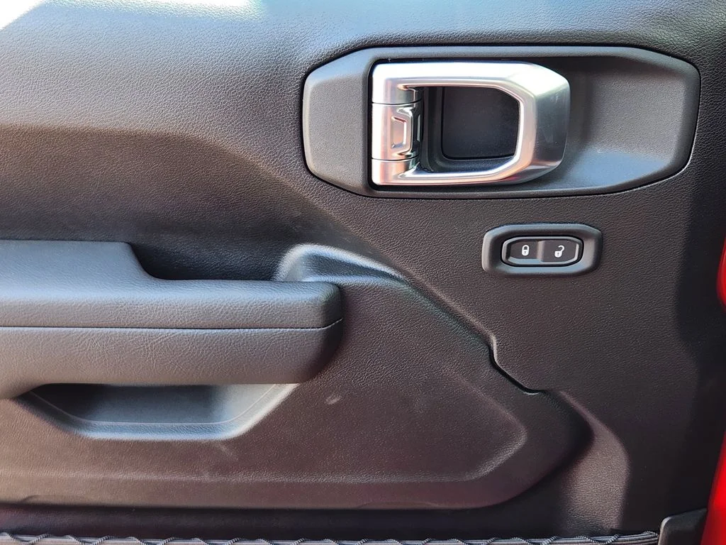 2026 Jeep Wrangler 2-Door Sport - Photo 17